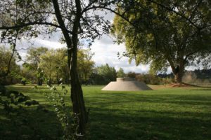 ori_ancien-puits-filtrant-au-parc-de-la-feyssine-ph.-g.-michallet-